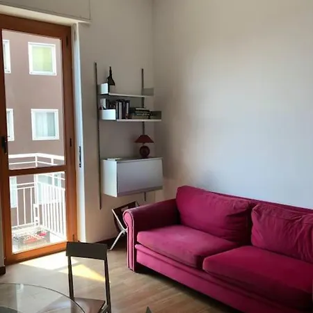 And Sunny - Navigli Apartment Milan